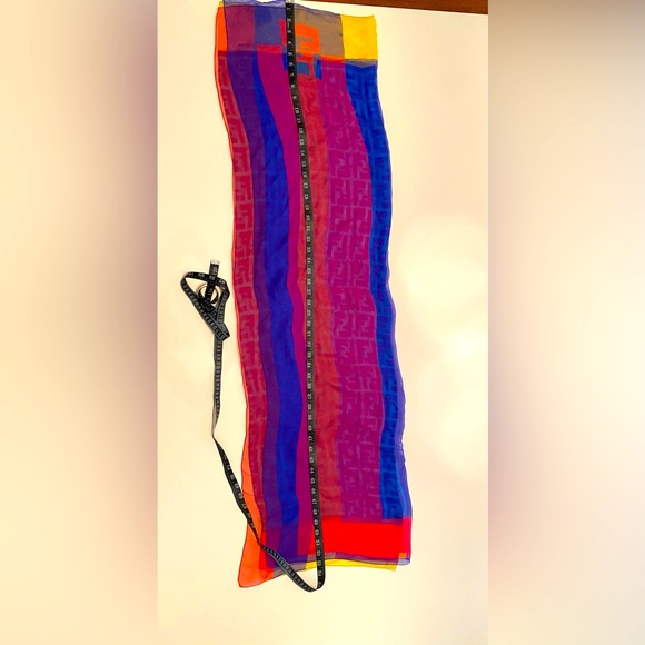 Fendi oversized silk scarf/ wrap Multi colored pink,blue,red,yellow, orange. - Picture 9 of 16